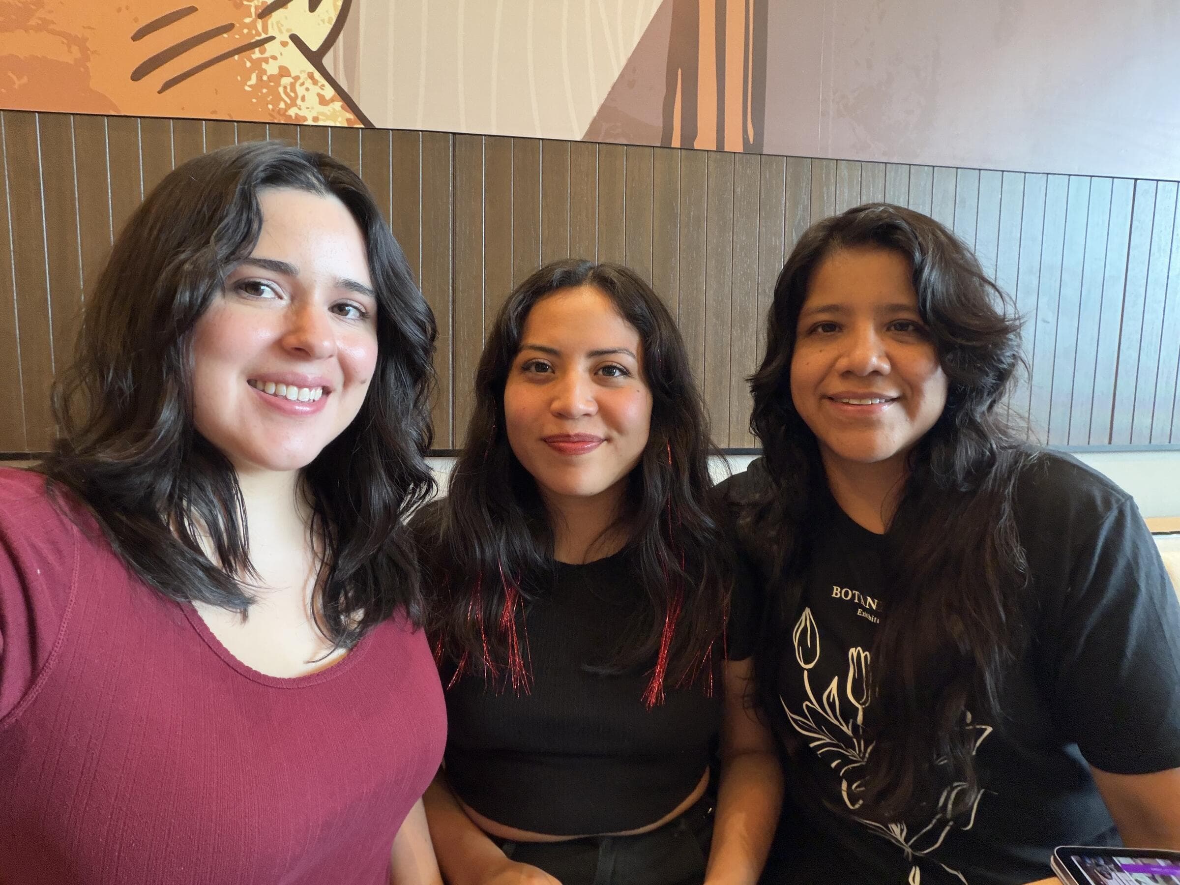 Nicte, Zazil, and Yolia, the Agave y Espuma team